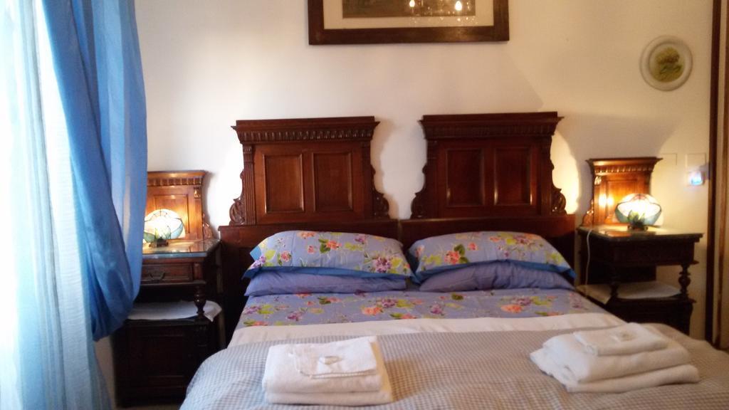 Villa Fiorita Monfalcone Cameră foto